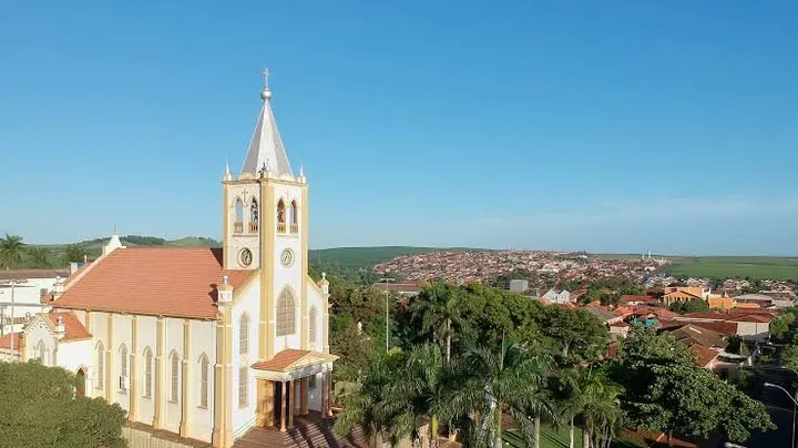 Cambará (PR): Prefeitura contrata banca — Prefeitura contrata banca Fundação Fafipa para novo concurso público